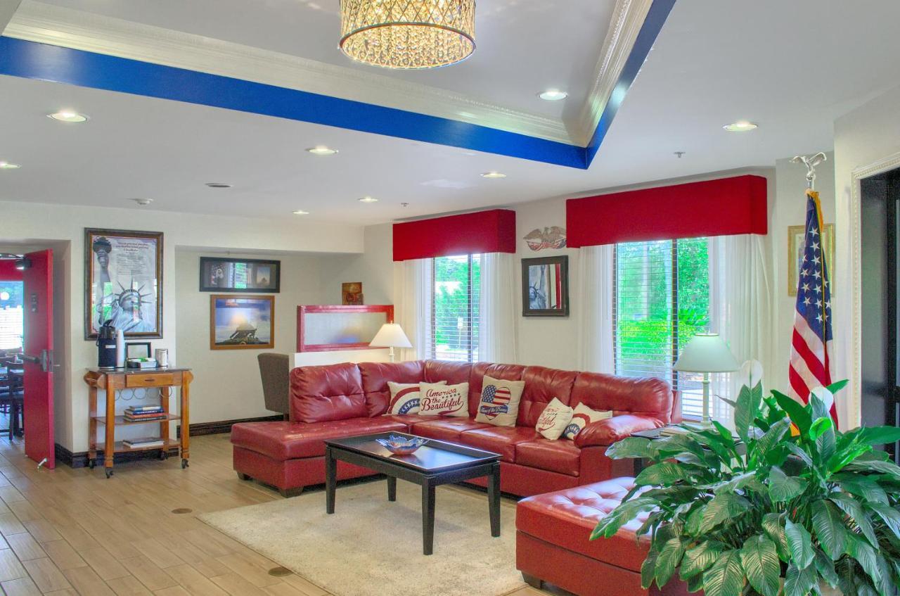 Hometown Inn Thomasville Екстер'єр фото